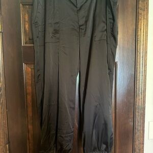 Old Navy Women's Black Silk Joggers